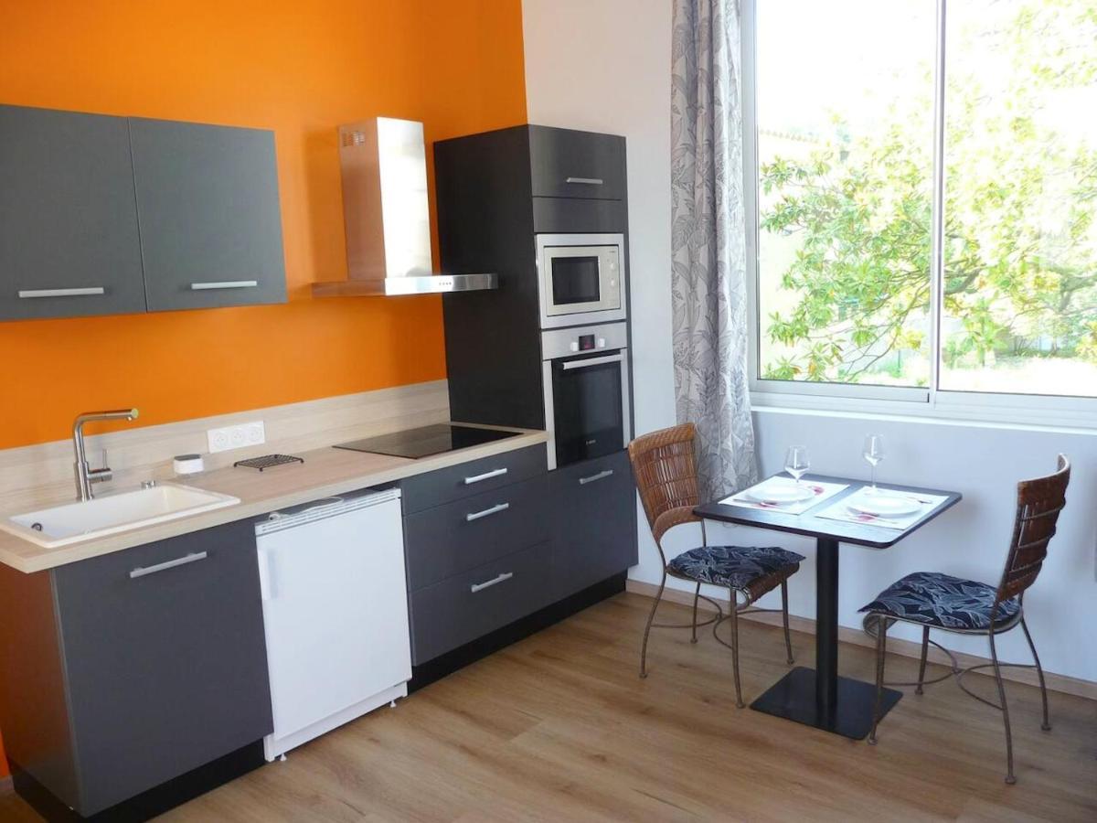 Appartement D'Une Chambre Avec Wifi A Lessay A 6 Km De La Plage エクステリア 写真